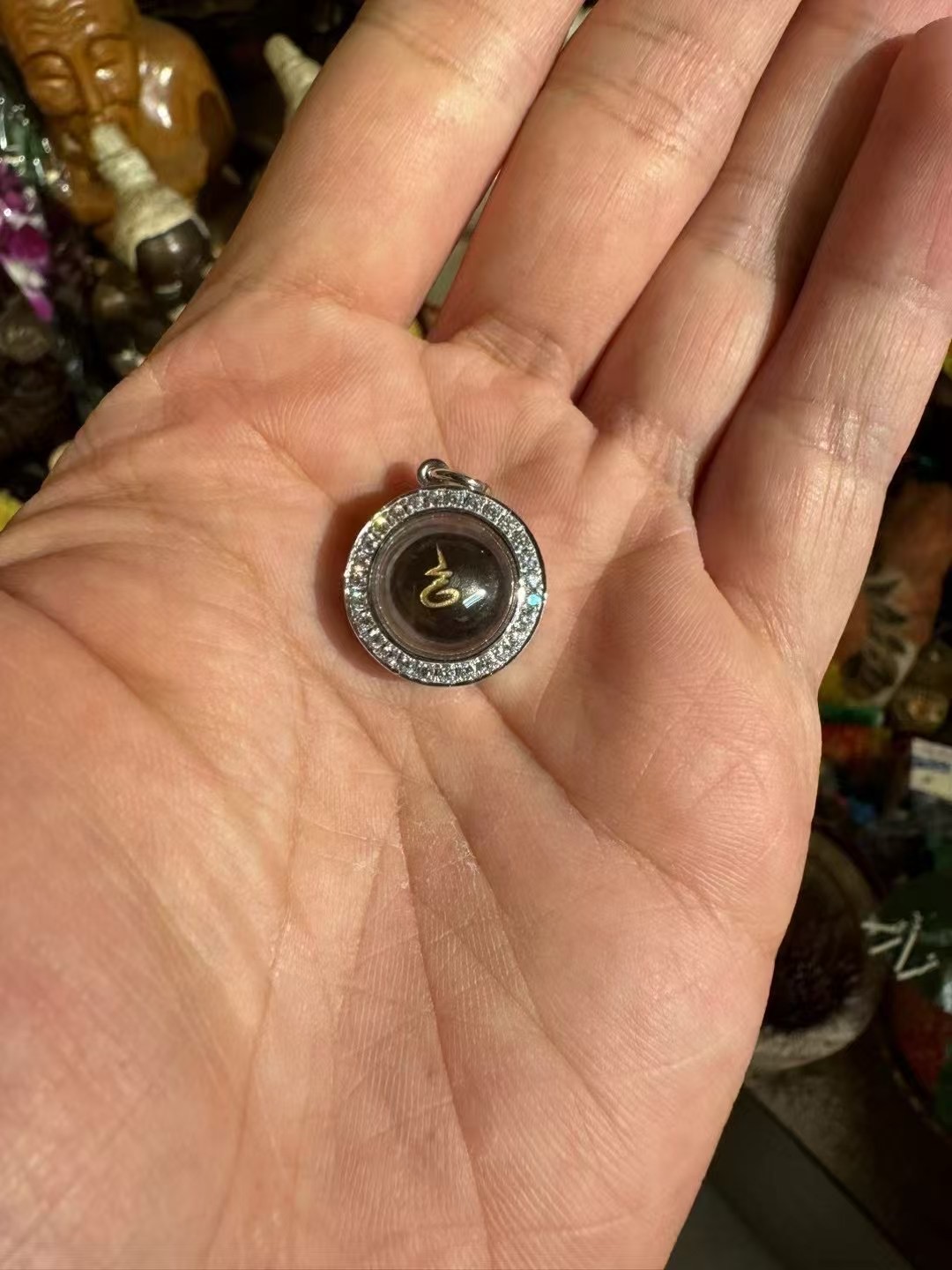 龍婆納隆 《吸金升運》永無低谷牛角升運珠